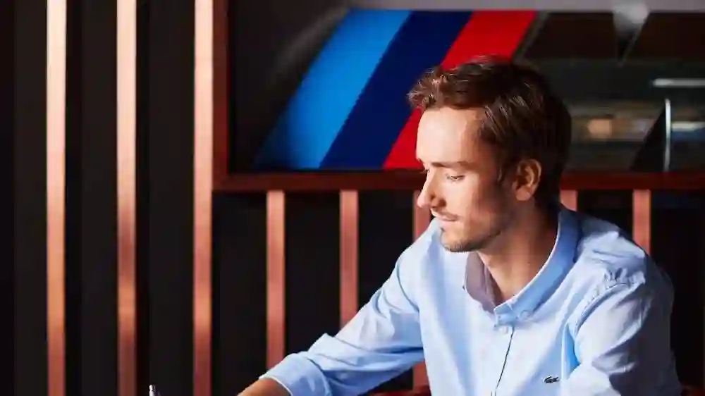 BMW Group Россия продлевает сотрудничество с теннисистом Даниилом Медведевым