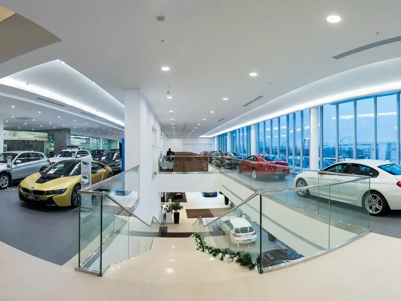 BMW Group Россия сохраняет цены на все уже произведенные автомобили BMW и комплекты локальной сборки