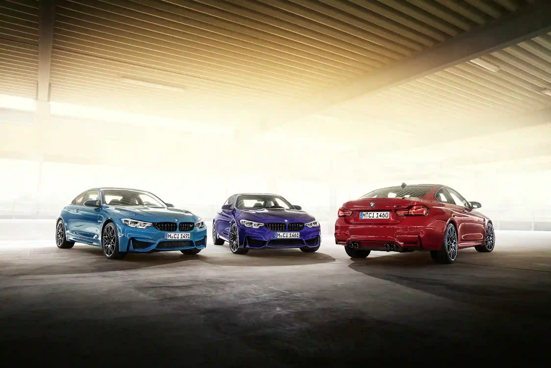 BMW Group Россия начинает продажи лимитированной серии BMW&nbsp;M4 Edition ///M Heritage