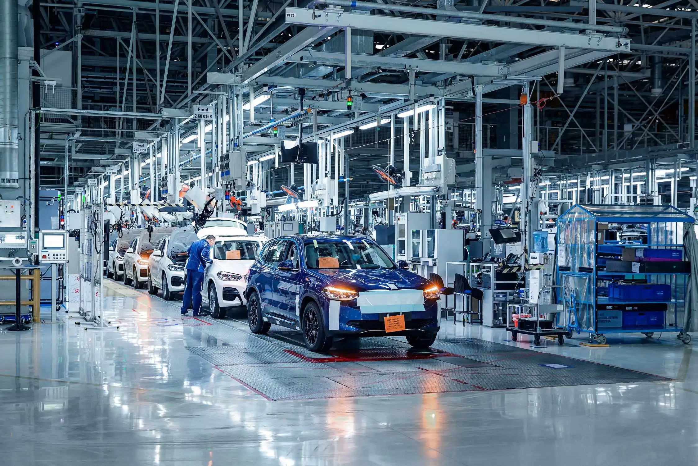 Серийное производство BMW&nbsp;iX3 начнется в конце лета